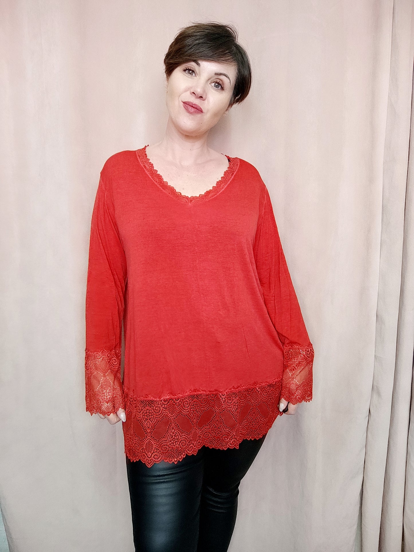 Sous Pull Dentelle Taille 2 rouge