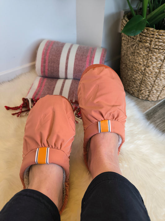 257 Chaussons Maria orange