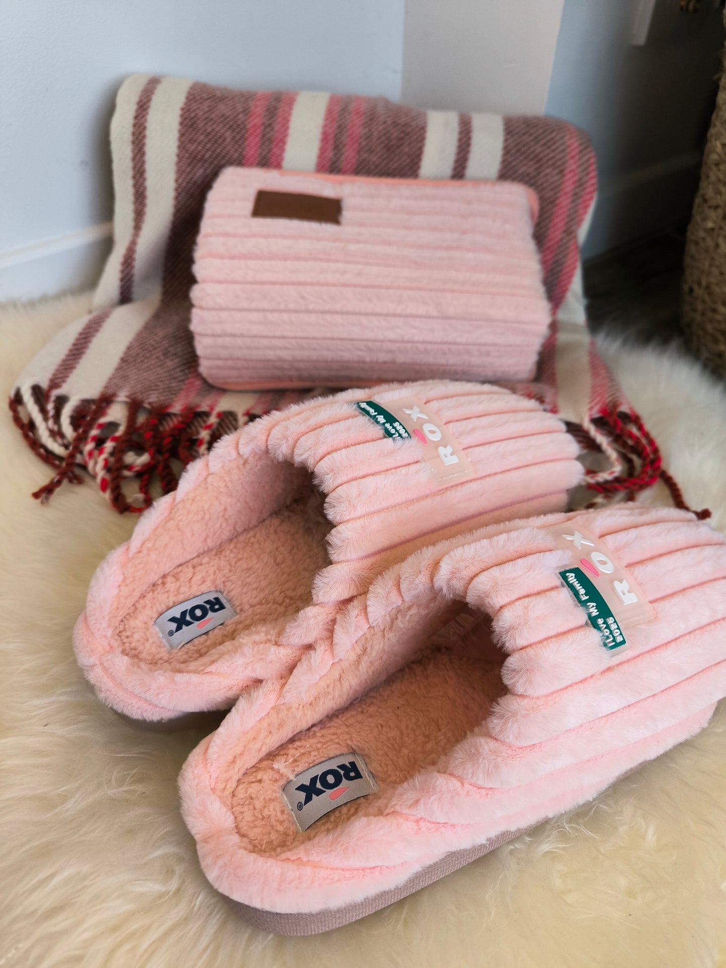 321 Chaussons+bouillotte Clara rose